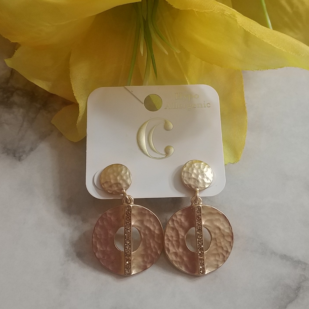 Nwt Charming Charlie Hammered GoldRhinestone Earrings - Hypoallergenic 12$